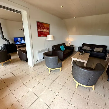 Dom wakacyjny La Sapiniere Hosingen