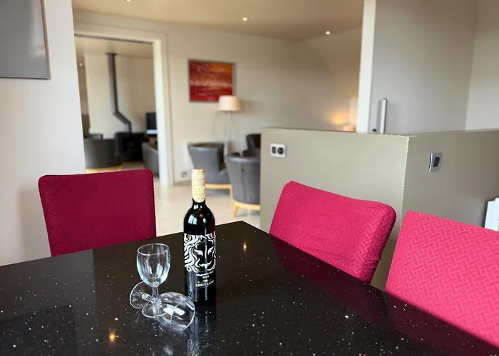 La Sapiniere بيت للعطل